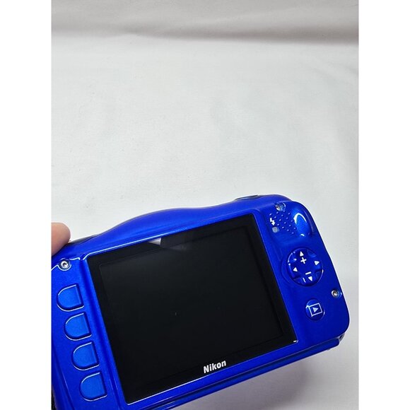 Nikon COOLPIX S33 13.1MP 3x Zoom Waterproof Compact Digital Camera Blue - Picture 10 of 13